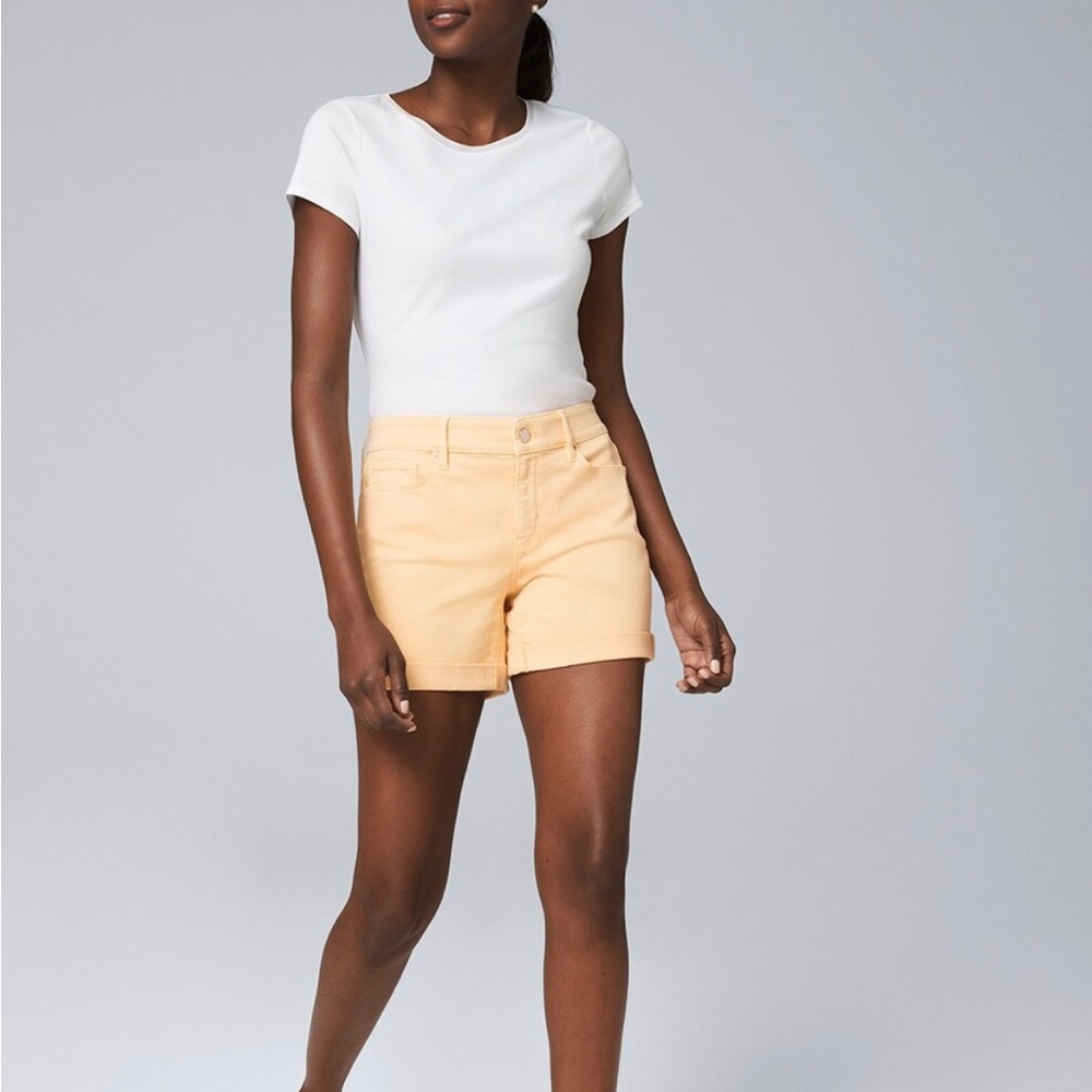 White House Black Market The 5” Short